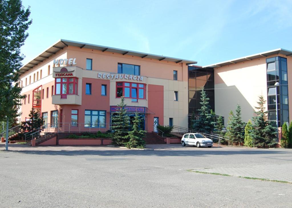 Texicana Hotel 3*